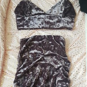 Velvet 2 piece set + comes with suprise free item